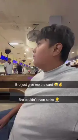 Bro did not get the credit card 😭✌️ #fyp #skit #funny 
