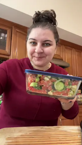 Lunchtime! Who loves a good avocado salad like me!?