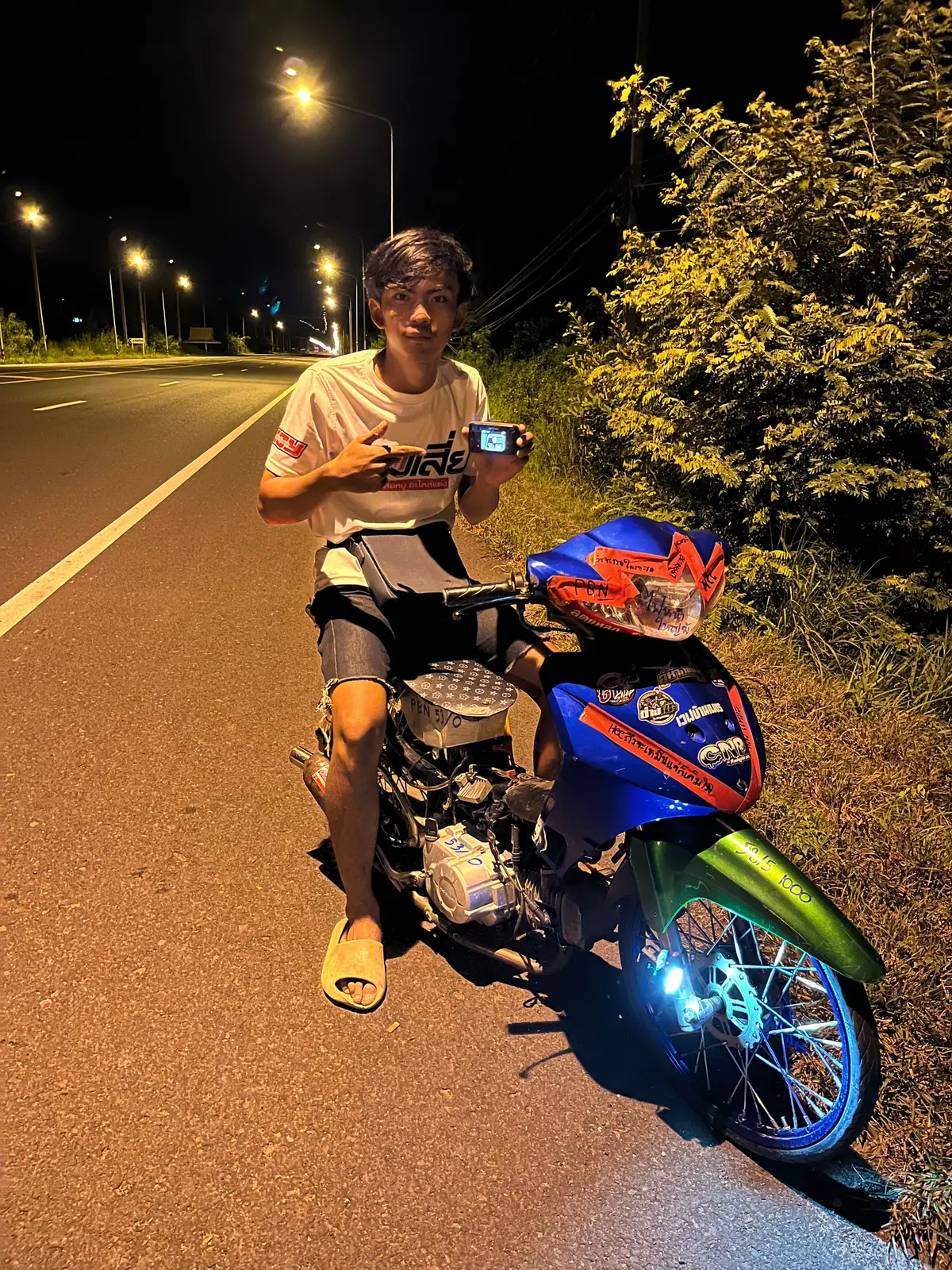 53ที่บวมนิดหน่อย555#ช่างเฟิร์สลาดหลุมแก้ว💯 #เพชรบ้านน้อย #หลิวแหละ #ทรงเชงบุรีรัมย์💙🤍 #สนามช้างบุรีรัมย์ 