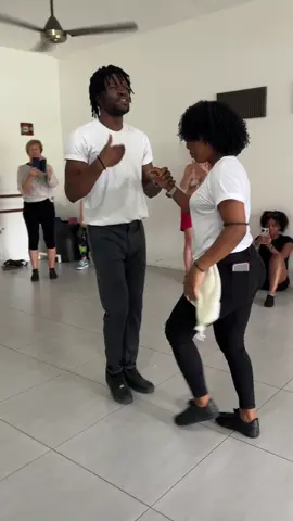 Suave con Sabrosura 🔥🔥🔥 👉🏾 @sumy  siguenla  #bachatatiktok #republicadominicana #latinoamerica #bailar #latinoamerica 