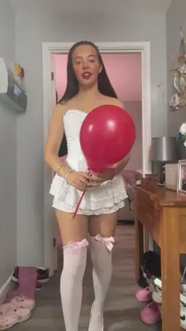 #fyp #pennywise #redbottoms the socks were meant to have a red bow btw