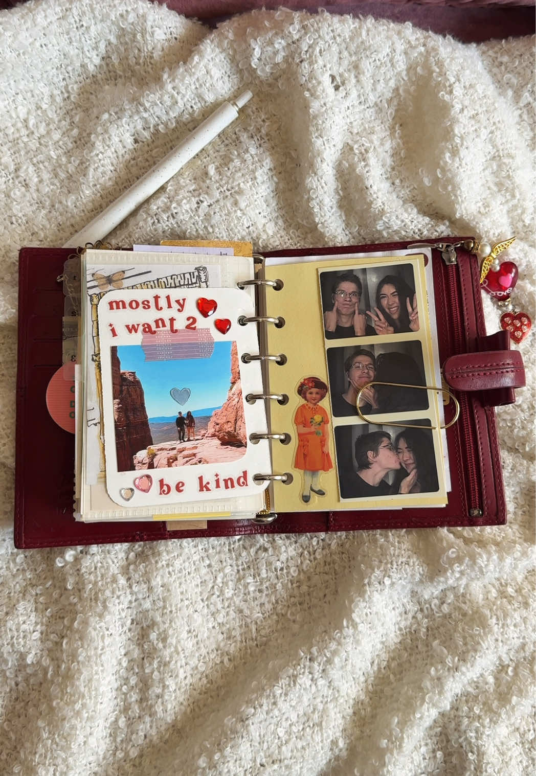 my world in my pocket🫶🏼 #pocketplanner #pocketnotebook #filofax #filofaxplanner #planner      