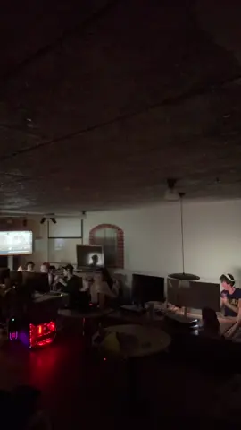 De som klappar nu klappar för lanet