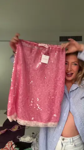 Style an outfit with me. I’ve had this skirt for so long and just have never worn it but i absolutely love it  #style #getreadywithme #skirt #fashiontiktok #fashioninspo 