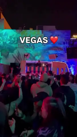 I’M COMIN BACK TO VEGAS 😝 IT’S BEEN TOO LONG !!! I AM STOKED TO BE BACK & ON THIS MASSIVE LINEUP WITH @versadubz @dubstep_degenerates @flamethrower.official @dubecho_ & @da.impaler ! @RaveHouse  I WILL SEE YOU ON HALLOWEEN ❤️  tix are in my bio! i will also have my skittlez dad hats on me for purchase :) (dm me to save one for ya! I’m bringing a limited amount)  • • • • • #dubstep #riddimdubstep #svddendeath #rave #lasvegas   