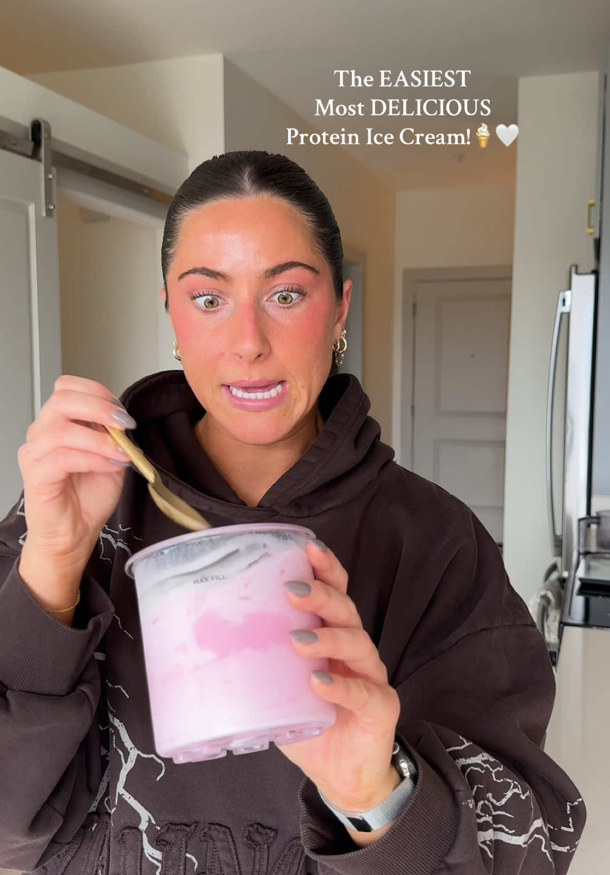 The EASIEST Most DELICIOUS Protein Ice Cream!🍦🤍 #proteinicecream #protein #proteinshake @TryTasti 