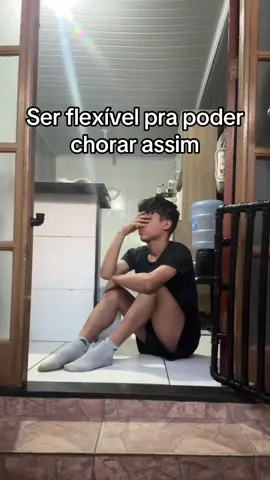 Chorar de maneira elegante ksksksks #flexibilidade #trend #espacate #vaiprofycaramba 