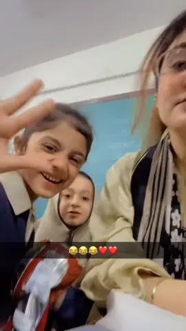 I miss uh all😭❤️#unfrezzmyaccount #memories #foryoupage #viralvideo #students 