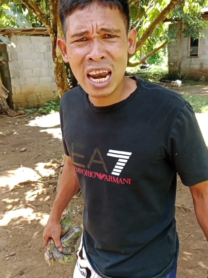 May pa Ang saging bo.😄😄 #comedyvedio  #funnyvideos  #fblifestyle#berniedalisayvlog #viralvideo 