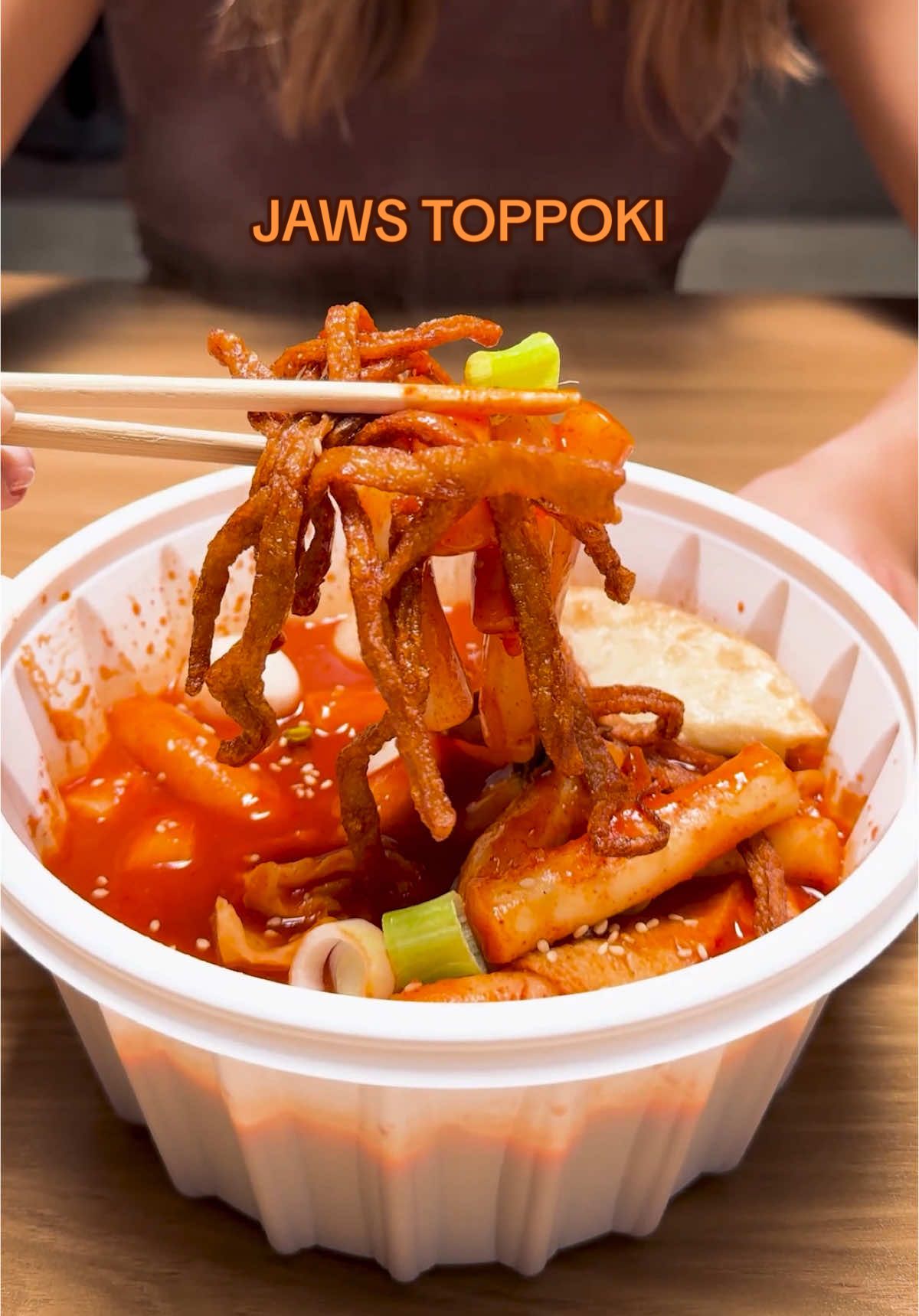 Soft rice cakes, sweet and spicy sauce, and all the comfort you need in one bite! 🍲 The mild toppoki from @jawstopokki is the ultimate cozy-day treat.⁠ #HavenCityMarket⁠ ⁠ ⁠ #JawsTopokki #Tteokbokki #KoreanEats #Topokki #RanchoCucamonga #ComfortFood 