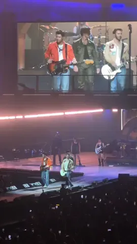 Third time is charm #jonasbrothers #jonasbrothersconcert #houstontexas 