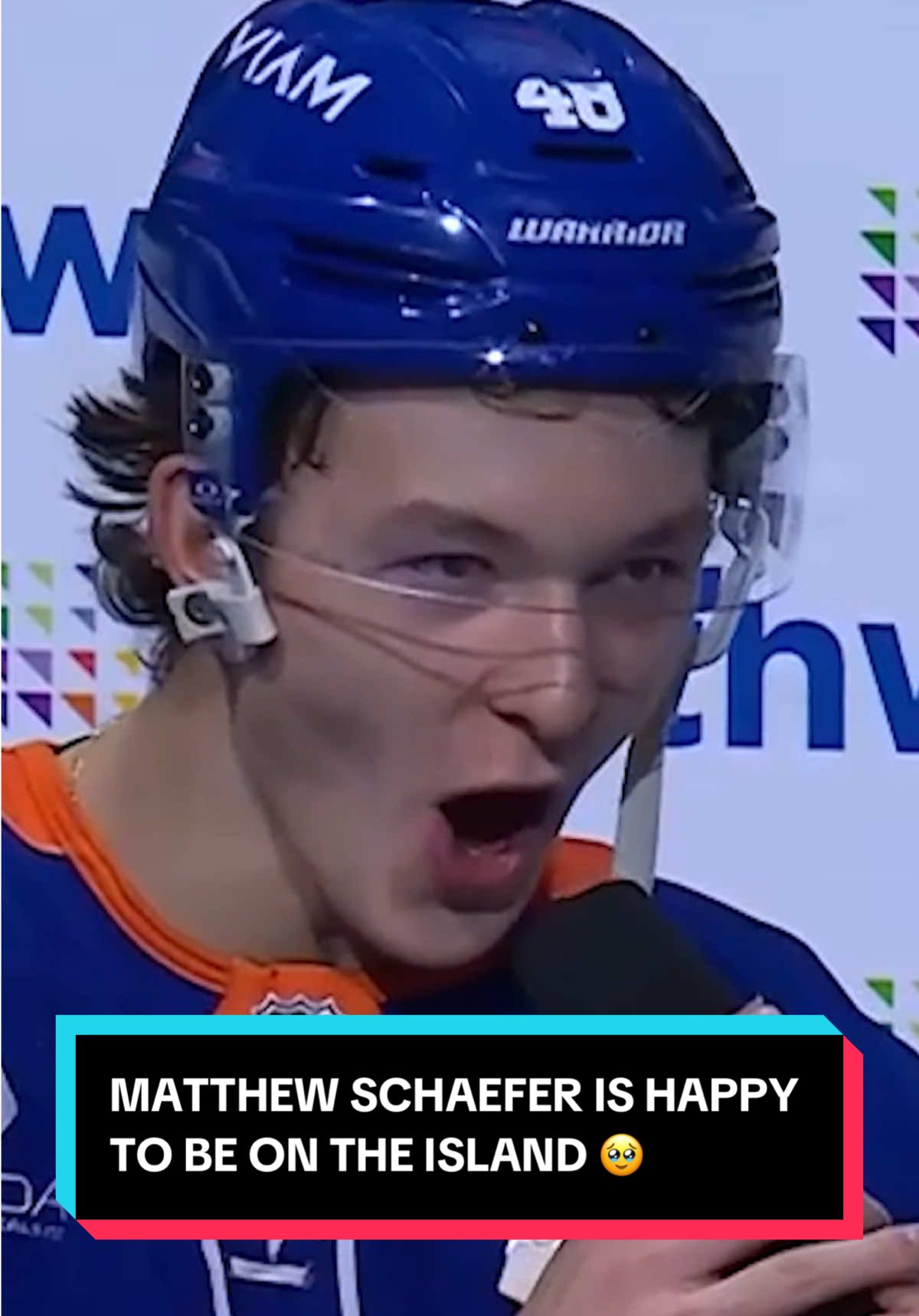 Long Island anthem right here 😤 #NewYorkIslanders #NHL #MatthewSchaefer #hockey #highlight 