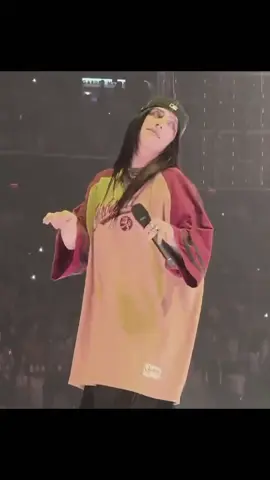 طبع الحلو ماينمل🫦.. #تصميمي #تصميم_فيديوهات🎶🎤🎬 #مالي_خلق_احط_هاشتاقات🧢 #بيلي_ايليش #شعب_الصيني_ماله_حل😂😂 