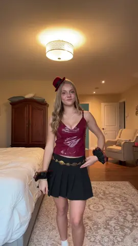 Poker faceee #costume #halloween #dance #foryou #madhatter 