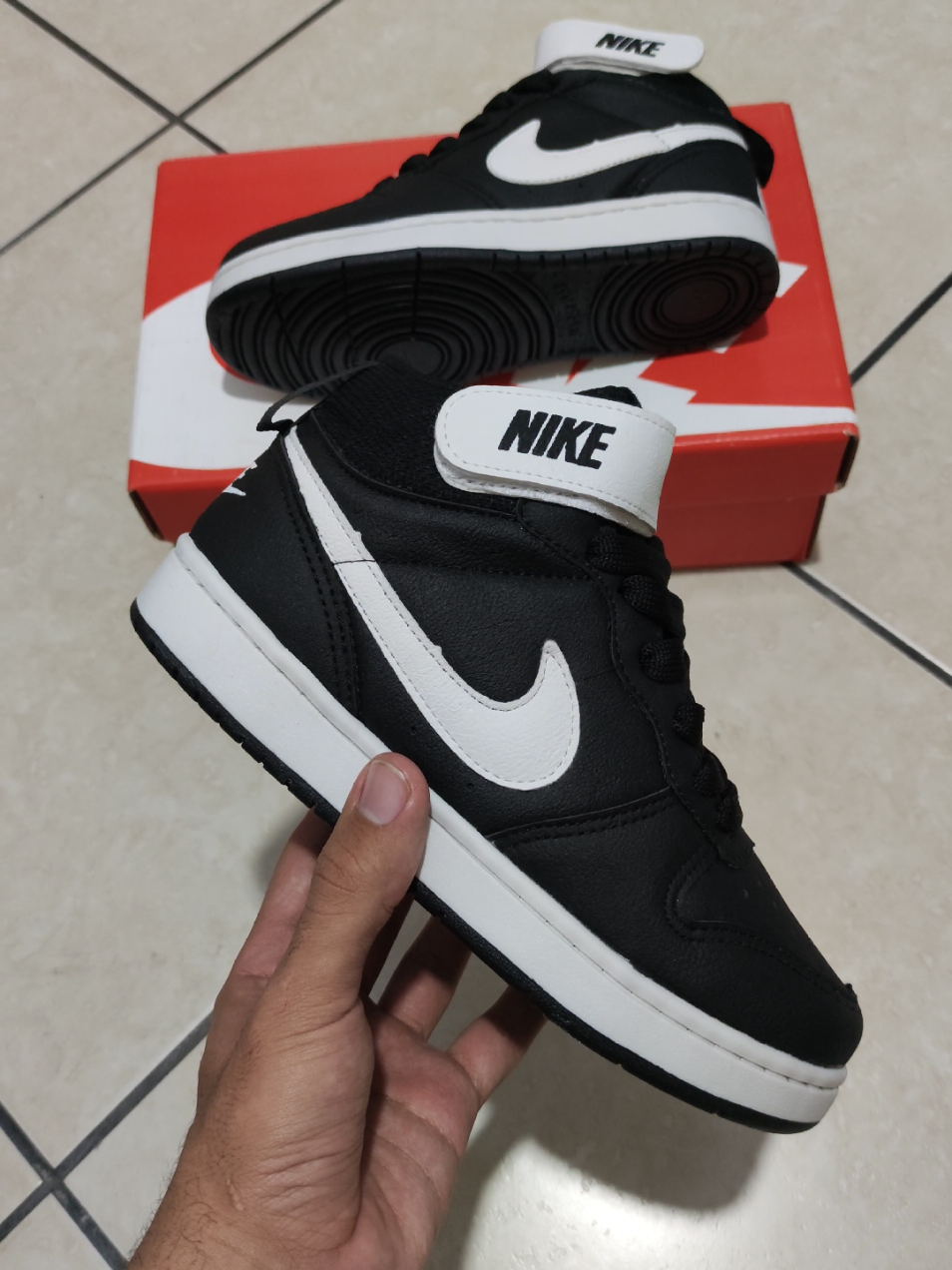 NIKE BOROUGH MID 2 #nikeborough #nikeboroughmid2 #tenis  #feed #sneakers 