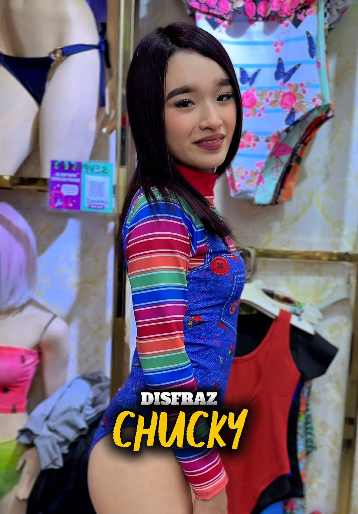 🧠🎥: @Job Damián  ¿CUÁL ES TU OUTFIT PARA HALLOWEEN? 🎃 👻 ESCRÍBENOS A NUESTROS NÚMEROS 972929432 - 926533958 PARA RESPONDÉRLE Y HACERLE SU PEDIDO 💸📲🛒 // SÍGUENOS EN @Sharel Moda Mayorista @SHAREL CLIPS #body #halloweenlook #gamarra #chucky #modelo 
