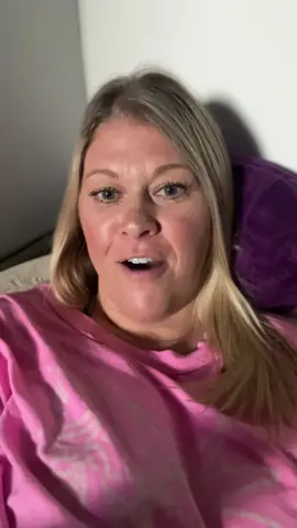 Proud mom moment 🖤 #SwimMom #CollegeVisits #SeniorYear