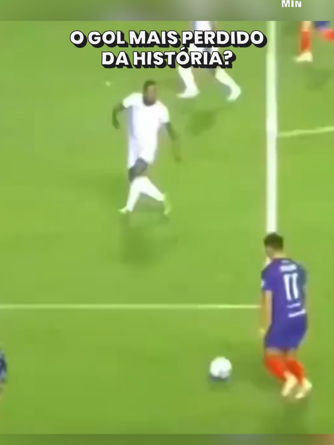 Qual jogador também perderia esse gol... 👀😅🔥 #footballskills #futebolvideos #videosfutebol #futebolmemes #memesfutebol #memesbrasil #futebolzoeiro #futebolzoeira #gol #videosengracados