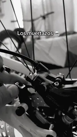 Adiós deore #surfistadeasfalto🏄‍♂️ #shimanodeore #frenoshidraulicos #graubike #stuntbike 