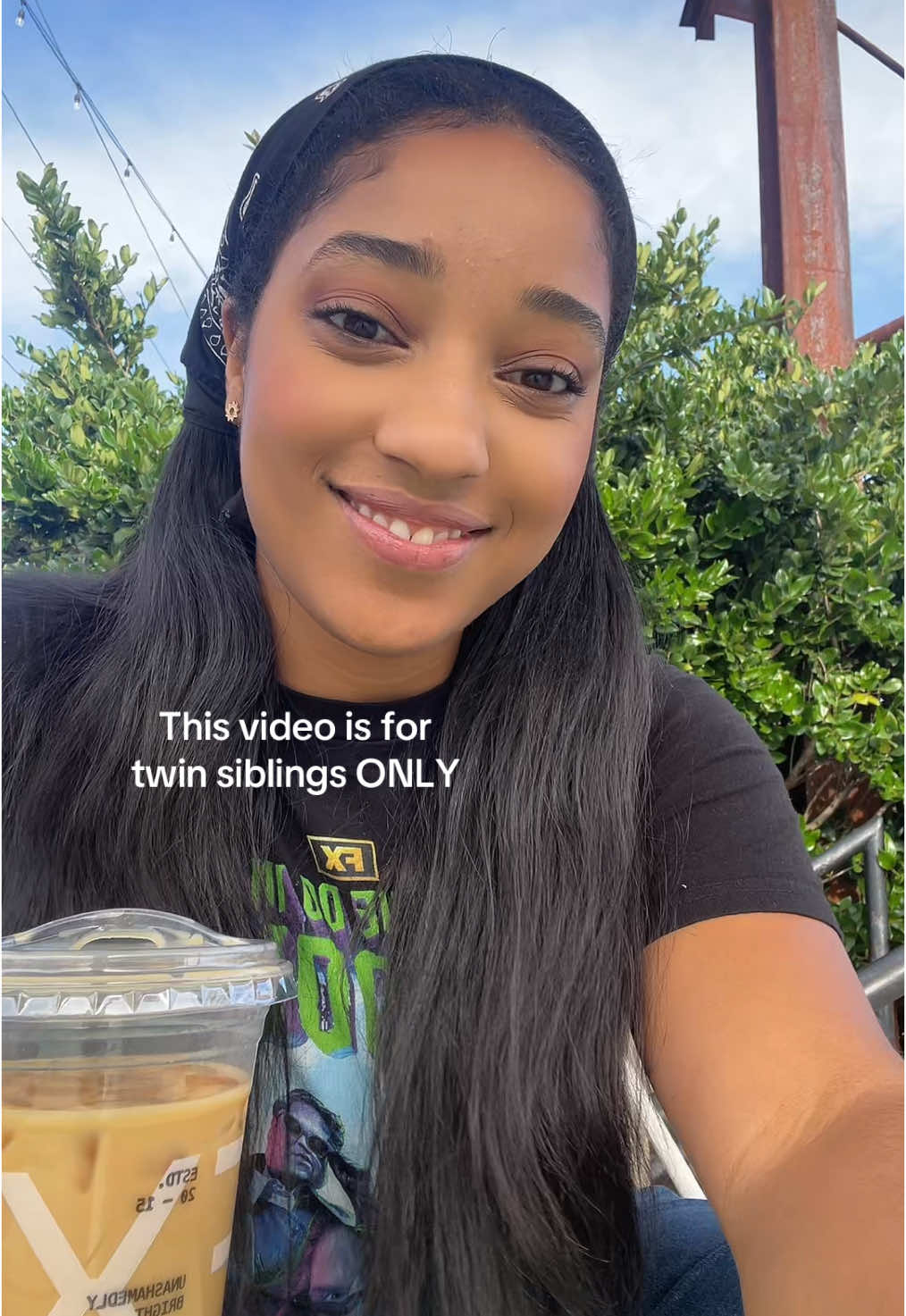 appreciation post for all the twins out there (& my sis) #twins #twinsisters #Siblings 