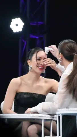 น่ารัก ดูแลเอาใจใส่กันดีสุดๆ หวานขนาดนี้โดนแซวซะเลย 😆☺️ ENJOYJUNEXinthe8ight Live #InThe8ightxENJOYJUNE  #EnjoyJune #เอนจอยจูน 