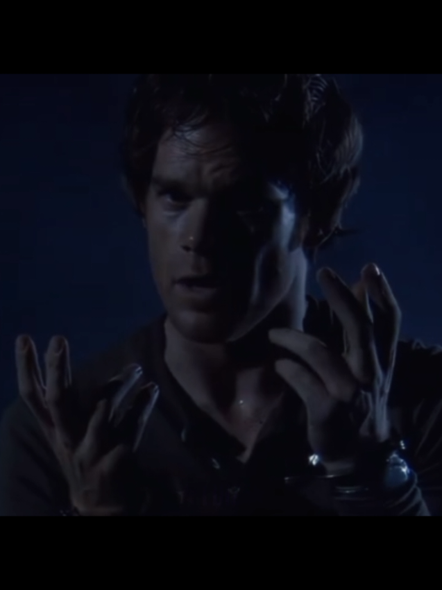 eu passei a vida fingindo não ser😈😎|MÚSICA:spooky 2 (Slowed) #dexteredit #dexter #fyp #edit #dextermorgan 