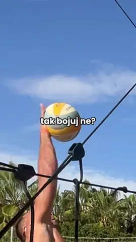 na tom bloku to je velkej boj…  #foryoupagе #foryou #beachklubpankrac #LoveIsland #funnytiktok 