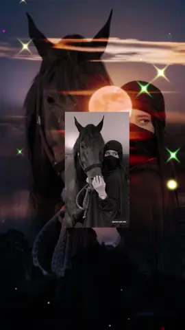 لاتكشف الدمعه على كل مخلوق  خل الحزن في داخل الصدر خافي واجعل فؤادك للمواجيع صندوق لو يسالوك الناس قل لهم عوافي واجد تلاقي اليوم واحد محموق ماخاطره لك قلبه رايق وصافي يفرح اليا شافك بالهم مخنوق في دمه العابس جميع الوصافي دنياك ياكثر العنا فيها والبوق وياقل من فيها تلاقيه وافي ذؤؤؤقيات  سمو 👑✍🏻