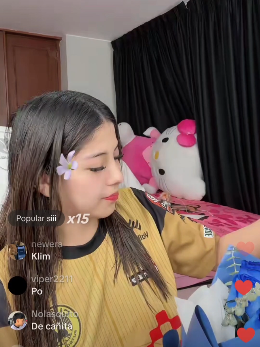 Zully aclara que el klim solo es su amigo y le envío unas flores #zully #fyp #fypシ゚viral #Viral #viral