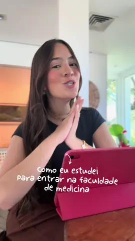Dá uma olhada em como foi minha rotina de estudos para ser aprovada em Medicina ✨ Dica pra quem também está em fase de vestibular ou ENEM: baixem o app  @SimpleStudy BR Você economiza tempo e aprende muito mais.  🎟️MEU CUPOM COM 20% DE DESCONTO: JUPIMENTEL