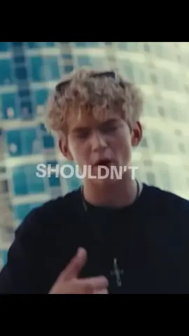 #kaido #foryoupage #4youpage #4upageシ #4upage @kaido Lee Roberts 