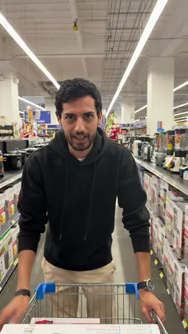 Vamos a celebrar el aniversario a @Walmart Guatemala 😃🥳