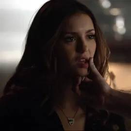 تبعد واحسك دوم.!! #elenagilbert 