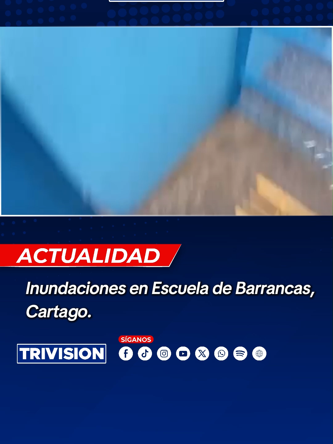 🔴 #NoticiasTrivisión | Tras las fuertes lluvias de esta tarde de viernes, se reportan inundaciones en la Escuela de Barrancas en El Guarco de Cartago.