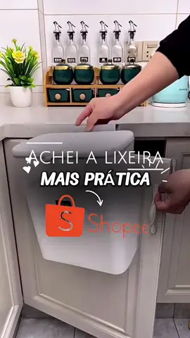 🛍️ Lixeira Suspensa 9 Litros Com Tampa E Suporte Alto De Adesivos Para Cozinha e Banheiro ~De R$ 40,00~ 💥 *Por R$ 29,98* 🛒 Compre aqui 👉 https://s.shopee.com.br/8ANjaDAvpZ?share_channel_code=2 ⚠️ *Promoção sujeita à alteração de preço e estoque do site*