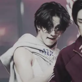 THIS OUTFIT HELLO HI I fell asleep when I was just about to post this pls | find ur kpop duo on #booapp in my bioo #jungwon #yangjungwon #enhypen #fyp jungwonedit cc nnewjeans