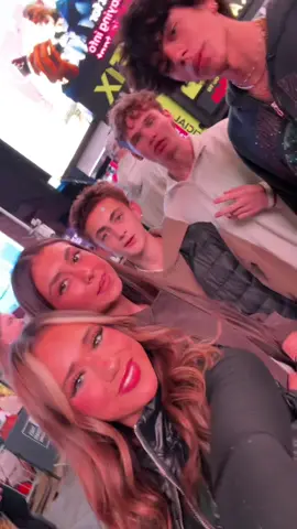 @Faith😴 @Cesar @Bud🏀  @iannevercare