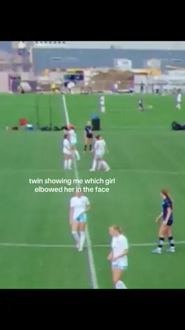 the damn veo quality 💔 #fyp #Soccer #twin 