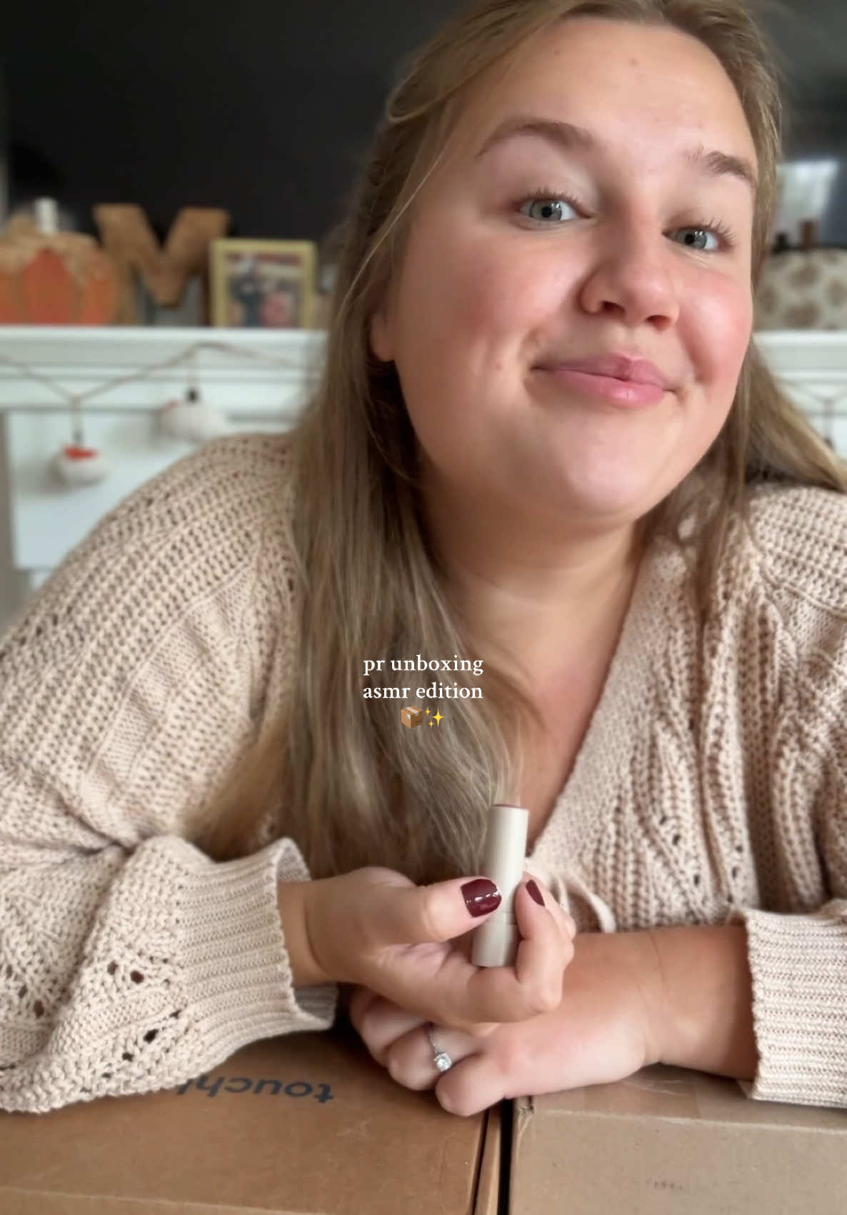 I couldn’t help myself haha the sounds are just perfff 🤌🏻 see my previous video for all the 🔗s 🫶🏻 #pr #unboxing #asmr #sahm #fyp 