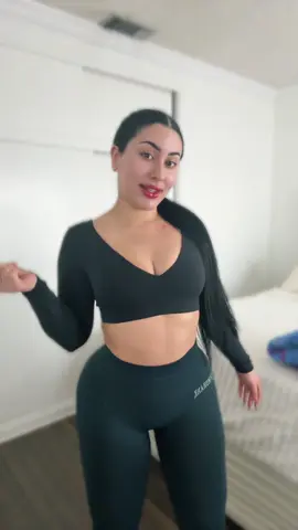 Yo quise darte el mundo pero tu corazón a nada se aferra🤍#444 #foryoupage #fyp 