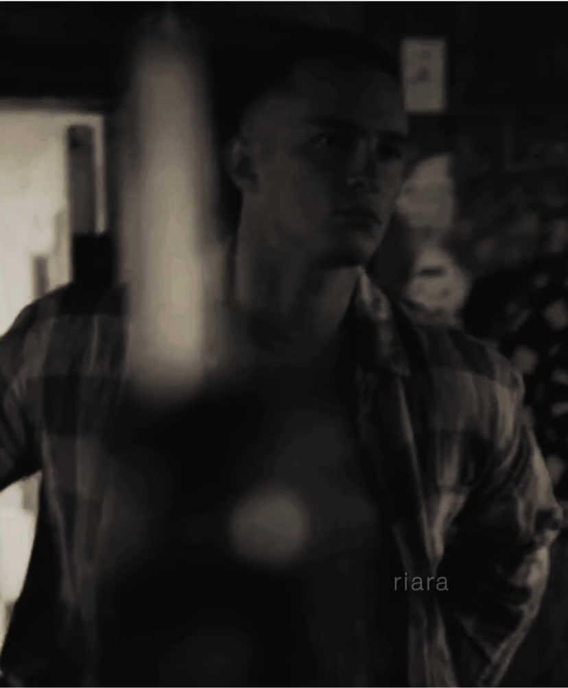 good day to be a riara stan after today’s bts leaks I’m so ready for them🤭 #rafecameron#kiaracarrera#riara#obx#fyp 