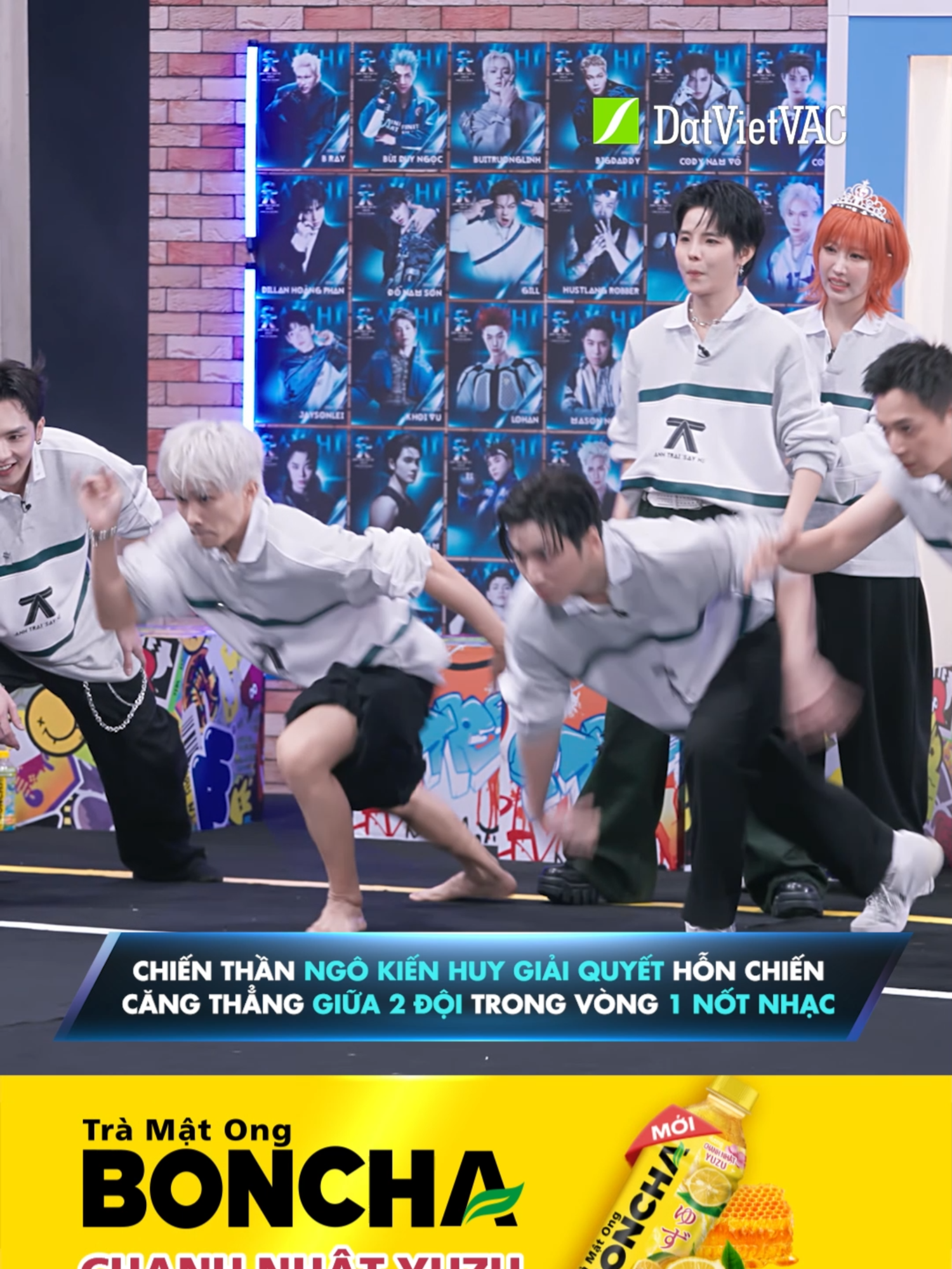 Một khi đã chiến thì dù có vấp ngã cũng phải khiến đối thủ chịu thua =))) #AnhTraiSayHi #ATSH #AnhSayHi2025 #DatVietVAC #VieON #VieChannel #TikTokGiaiTri