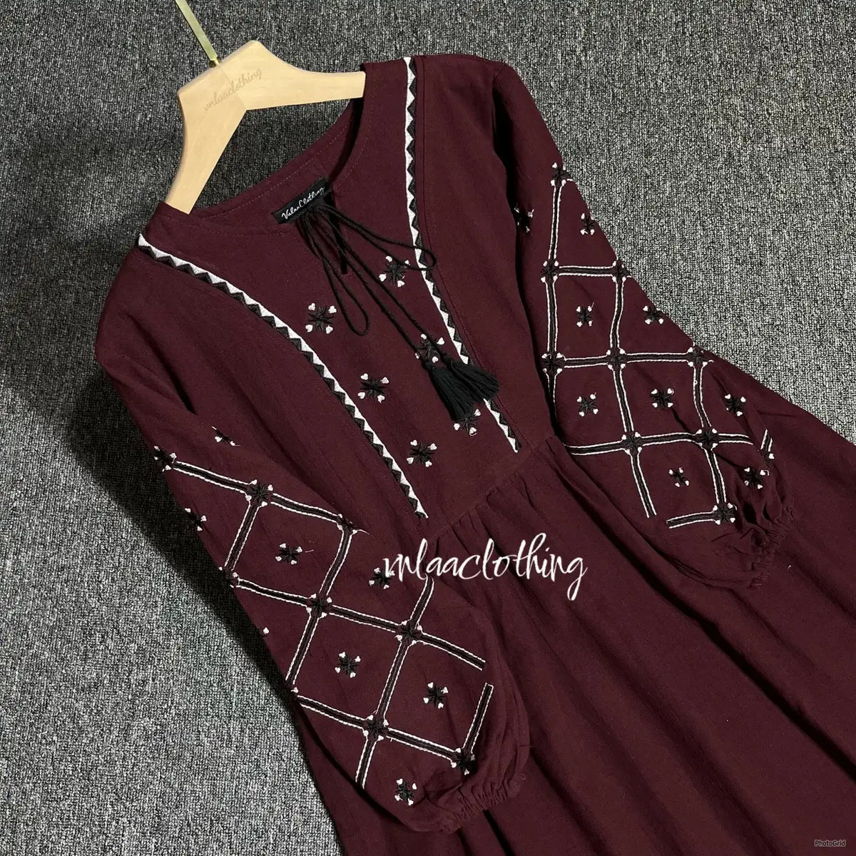Dress Bestseller dengan bordir yg simpel tapi memberikan kesan mewah 😍♥️🤍🫶🏻