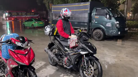 Dầm mưa 5 tiếng 🥲 #ttracing #76jet8touring #touring24h 