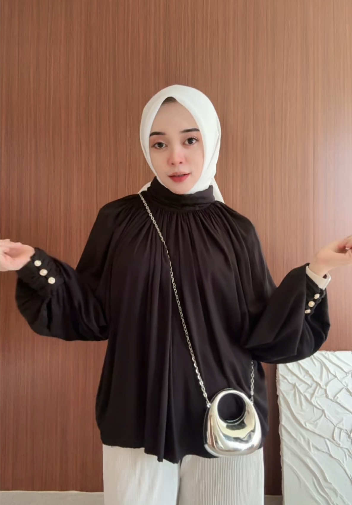 warna hitamnya ampun cakep banget🤩