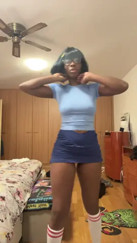 Ms Tina 