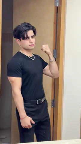 Te enseño cómo se menea? 👀🔥 mentiras me da Wewencha