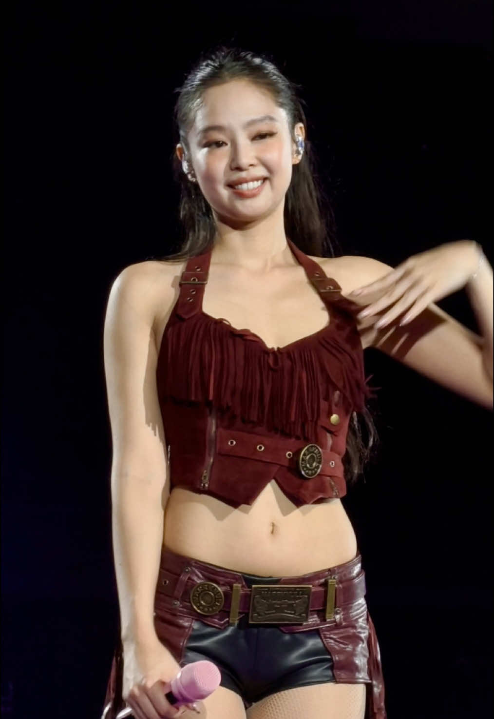 She ate🔥🔥🔥 #Jennie #BLACKPINK #BLINK  #DEADLINE_IN_BANGKOK 