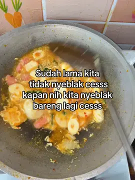 Mumpung weekend gasss🤤 #fyp #fyppppppppppppppppppppppp #seblak #seblakprasmanan #seblakviral 