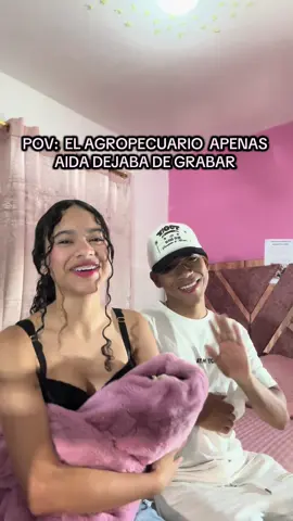 El agropecuario apenas Aida dejaba de grabar 😂